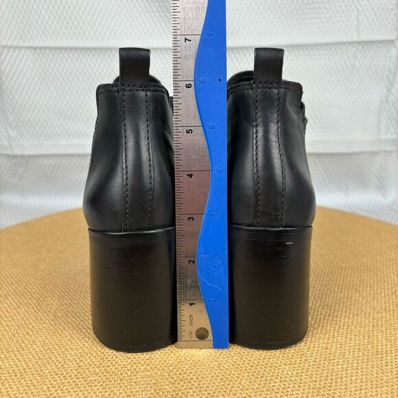 Lucky Brand | Women’s Black Leather Debruh Bootie Ankle Boots | Size 7.5 - Picture 7 of 10